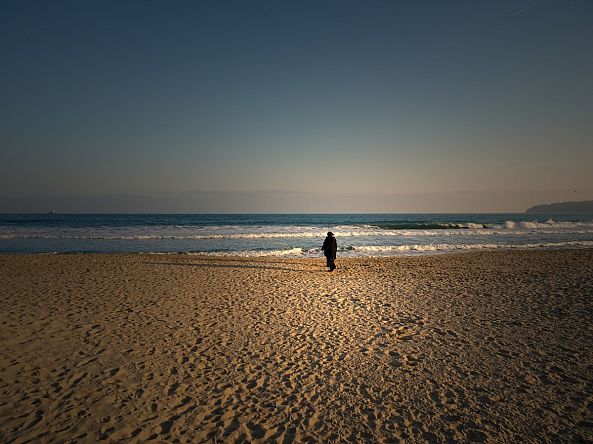 lady on the beach-nadejda bostanova