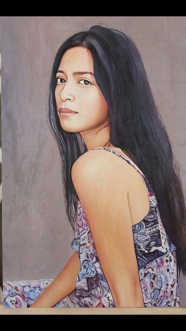 Modern Monaliza-Marie Expert 