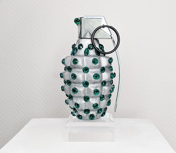 Mk2 Swarovski-Klaus Guingand
