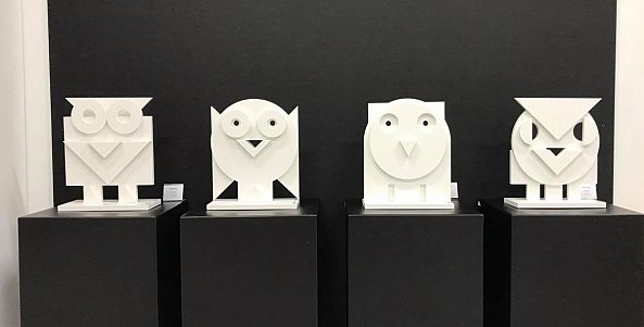 Recto Verso  Owls  in Corian by PikatsogroupBelgium-Luc TOBBACK